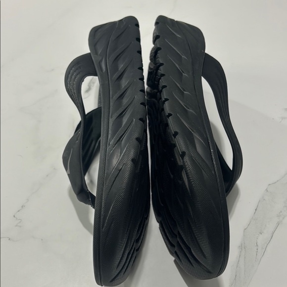 Hoka sandals main image 5